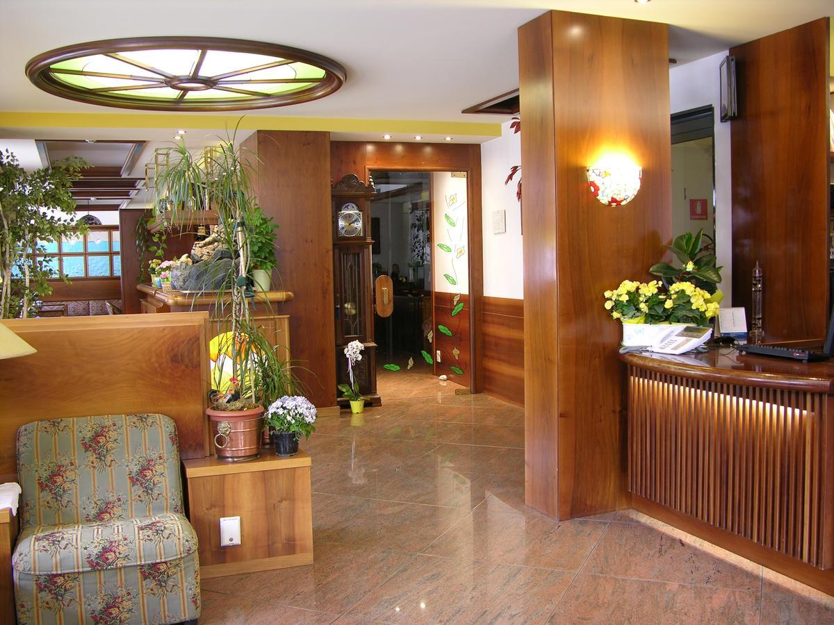 Best Western Hotel Nevada San Vito di Cadore Extérieur photo